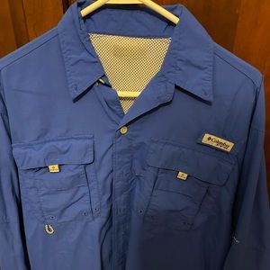 Mens Columbia shirt
